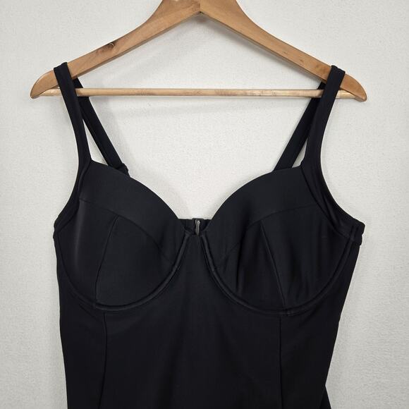 Old Navy One Piece Swimsuit Sz 1X Plus Black Underwire Cups NEW - Picture 2 of 11